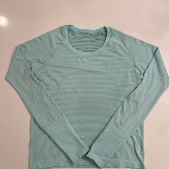 lululemon athletica Tops - Swiftly Tech Long-Sleeve Shirt 2.0, Size 8